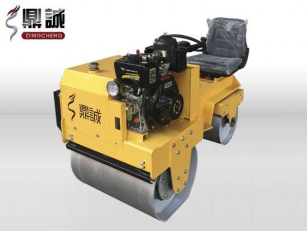 點擊查看詳細信息<br>標題：DC850C座駕式壓路機 閱讀次數：15632